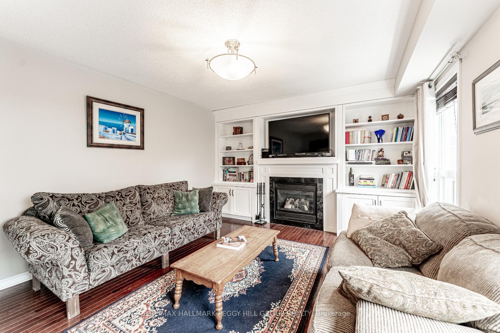 Photo 6 of 51 Maple Crown Terrace, Barrie, Innis-Shore — HOMEH