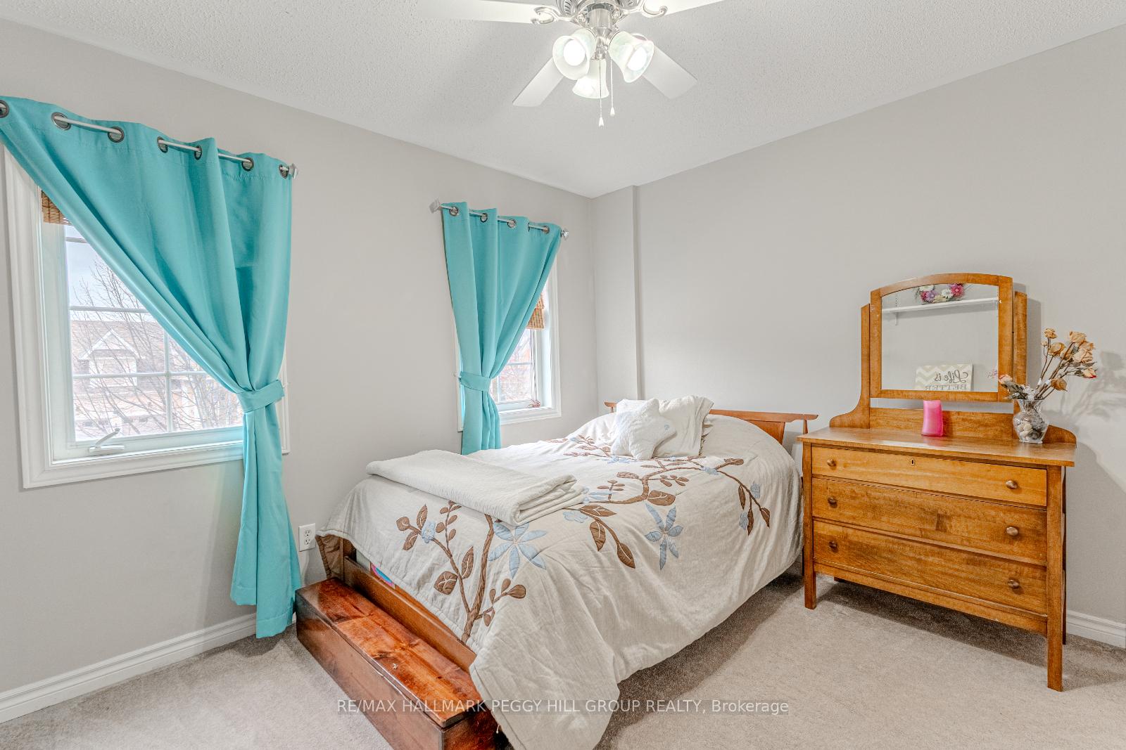 Photo 9 of 51 Maple Crown Terrace, Barrie, Innis-Shore — HOMEH
