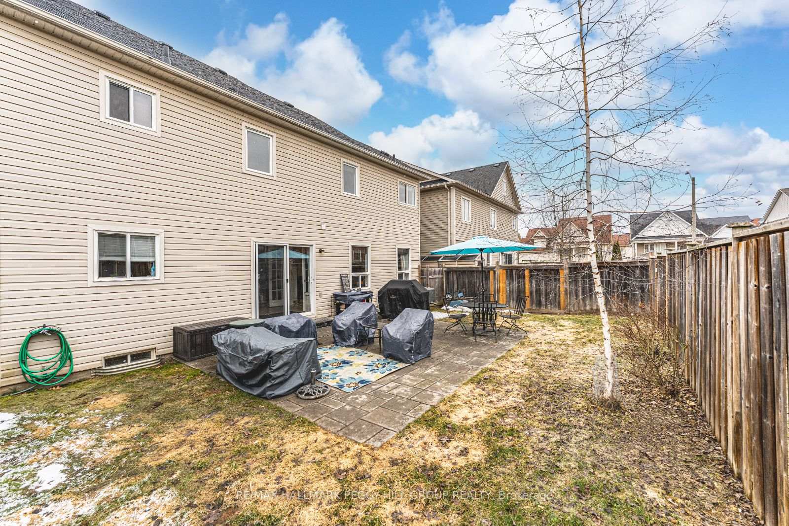 Photo 15 of 51 Maple Crown Terrace, Barrie, Innis-Shore — HOMEH