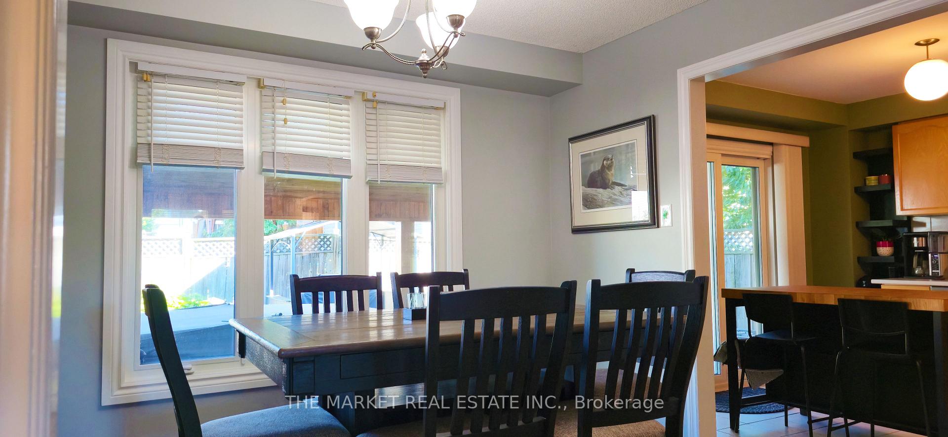 Photo 5 of 233 Acadia Drive, Hamilton, Butler — HOMEH