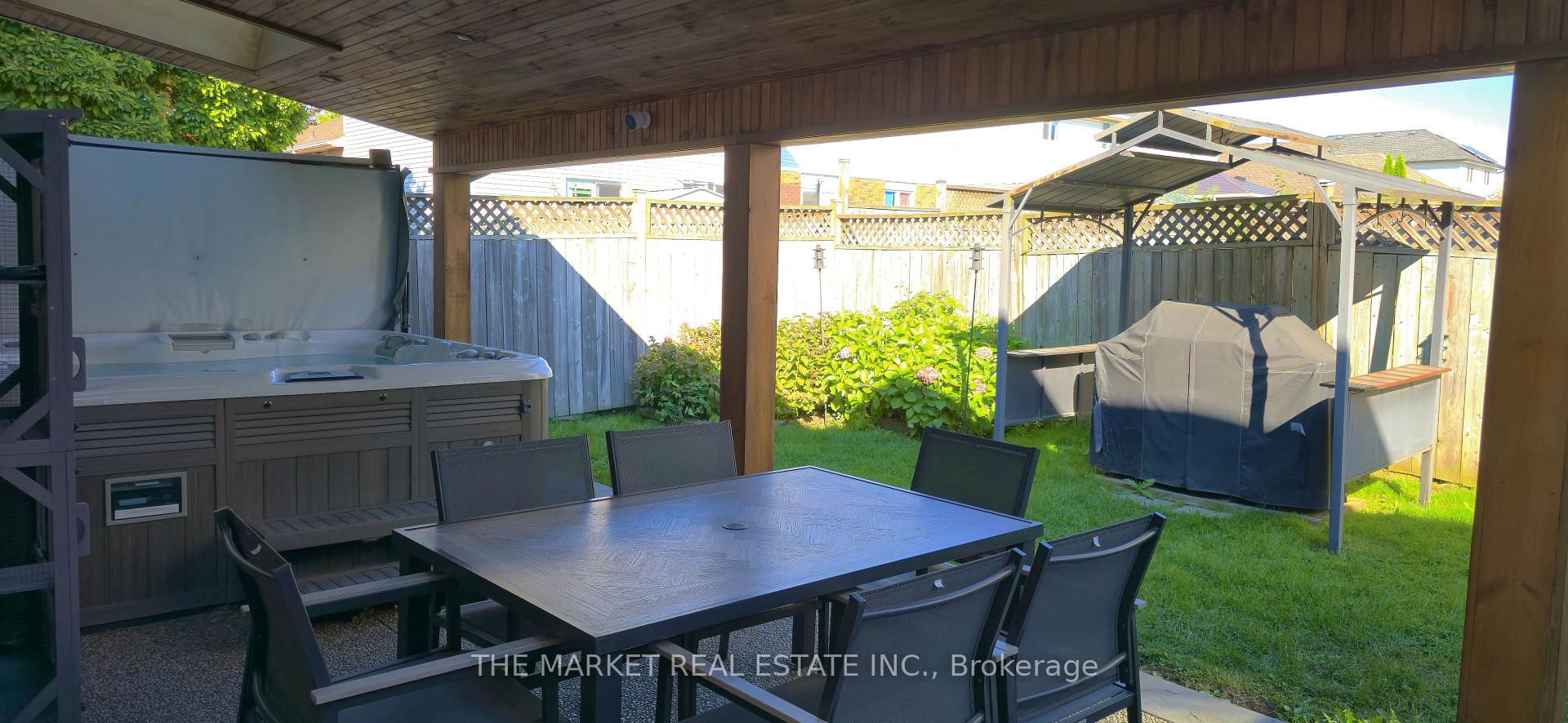 Photo 17 of 233 Acadia Drive, Hamilton, Butler — HOMEH