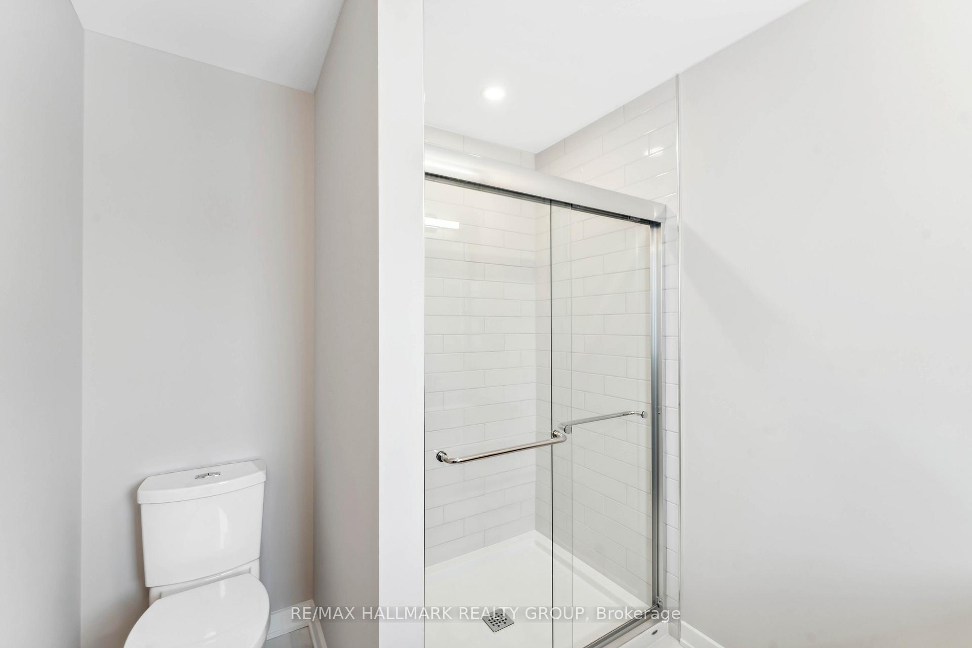 Photo 17 of 743 Acai Way, Ottawa, Riverside South/Gloucester Glen — HOMEH