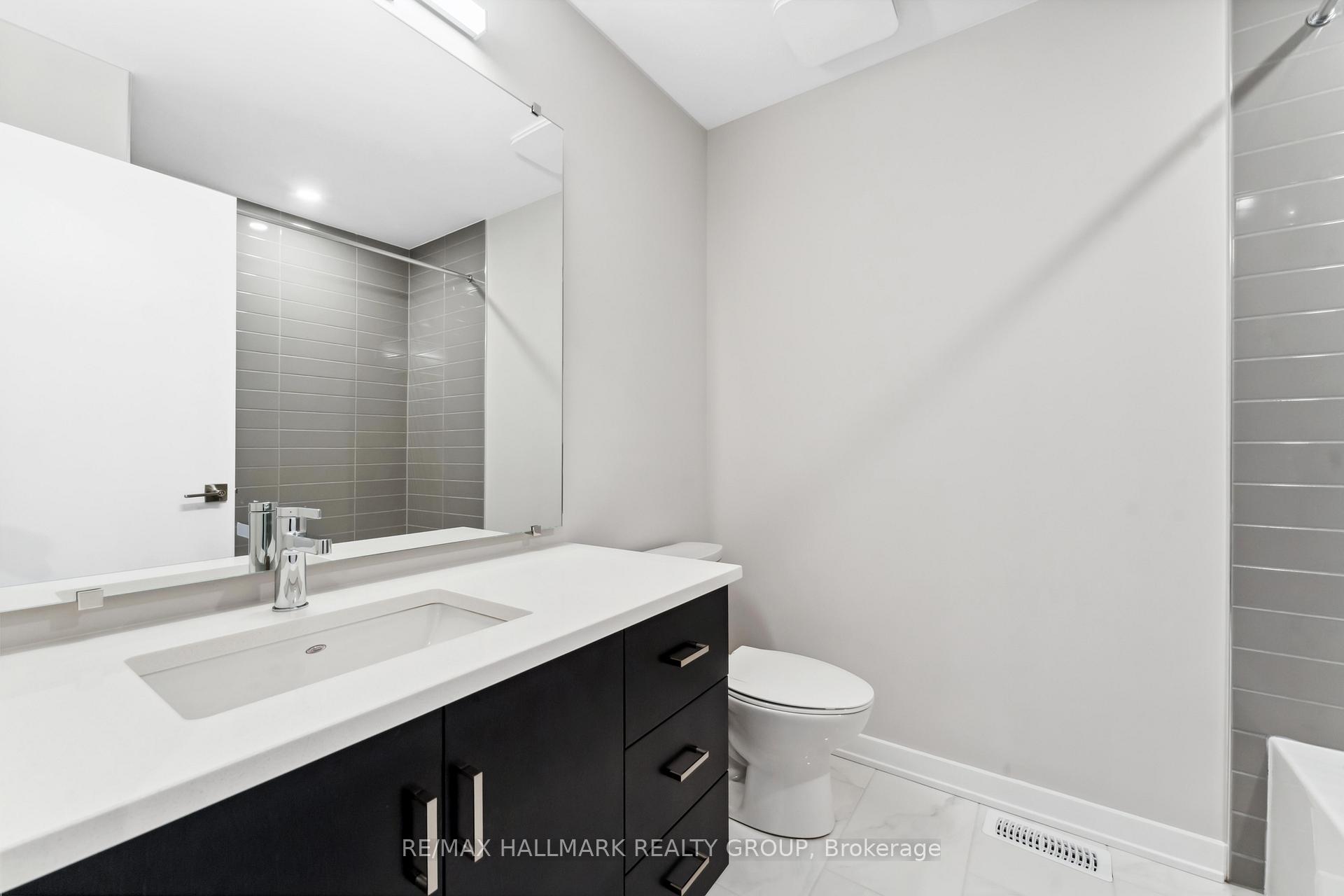 Photo 22 of 743 Acai Way, Ottawa, Riverside South/Gloucester Glen — HOMEH
