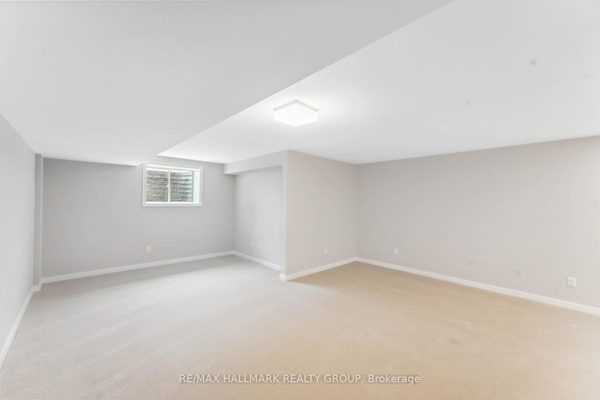 Photo 32 of 743 Acai Way, Ottawa, Riverside South/Gloucester Glen — HOMEH