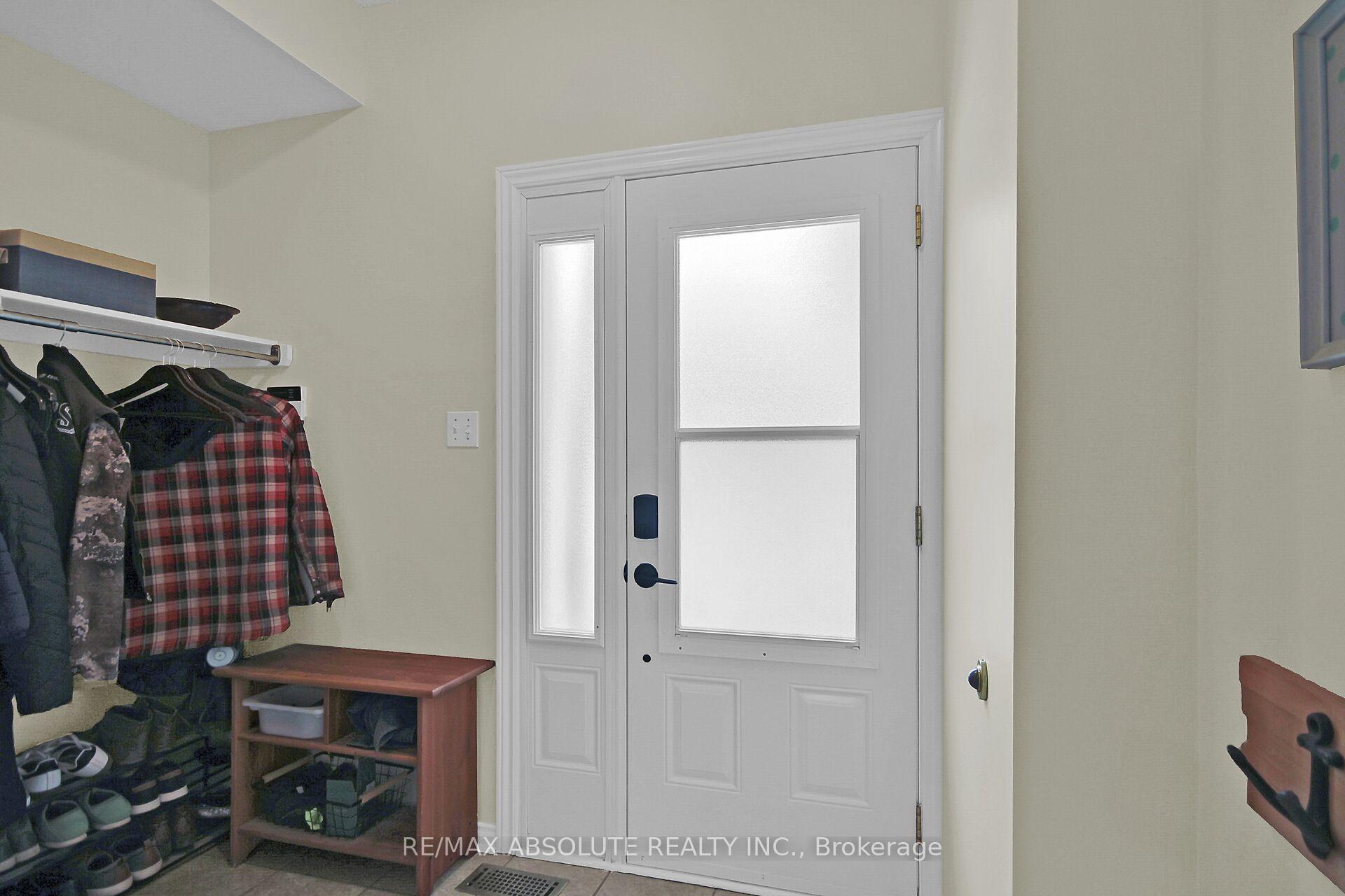 Photo 3 of 97 Queensbury Drive, Ottawa, Barrhaven - Longfields — HOMEH