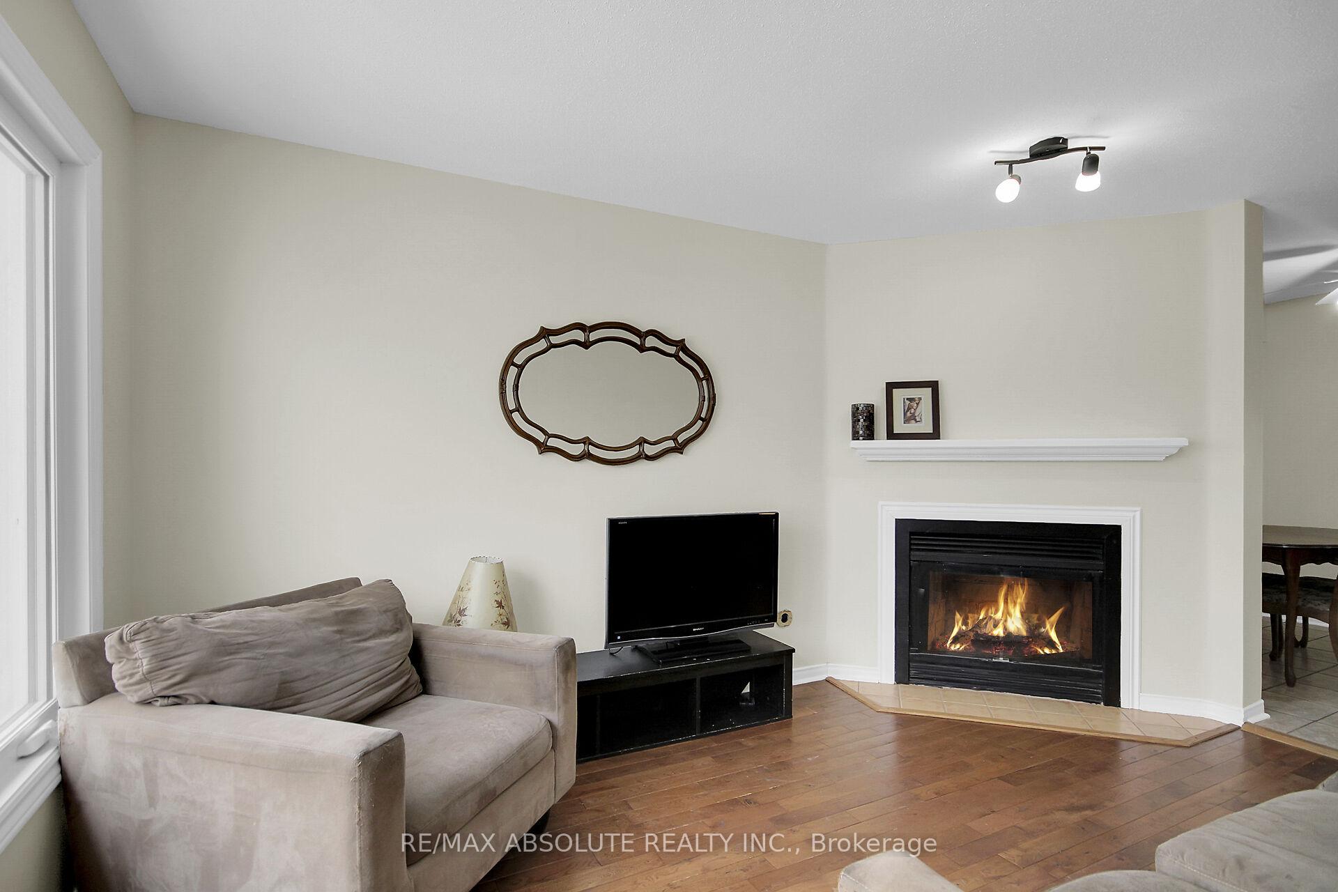 Photo 19 of 97 Queensbury Drive, Ottawa, Barrhaven - Longfields — HOMEH