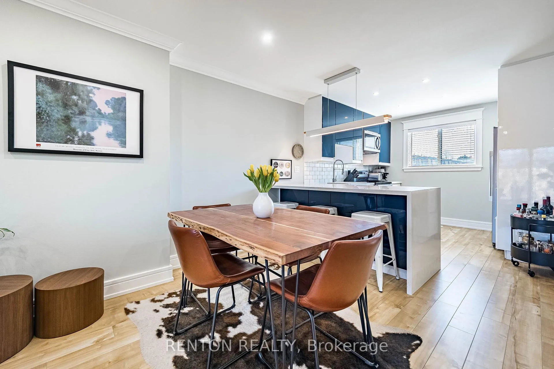 Photo 13 of Unit 6, 1536 Sixth Line, Oakville, College Park — HOMEH
