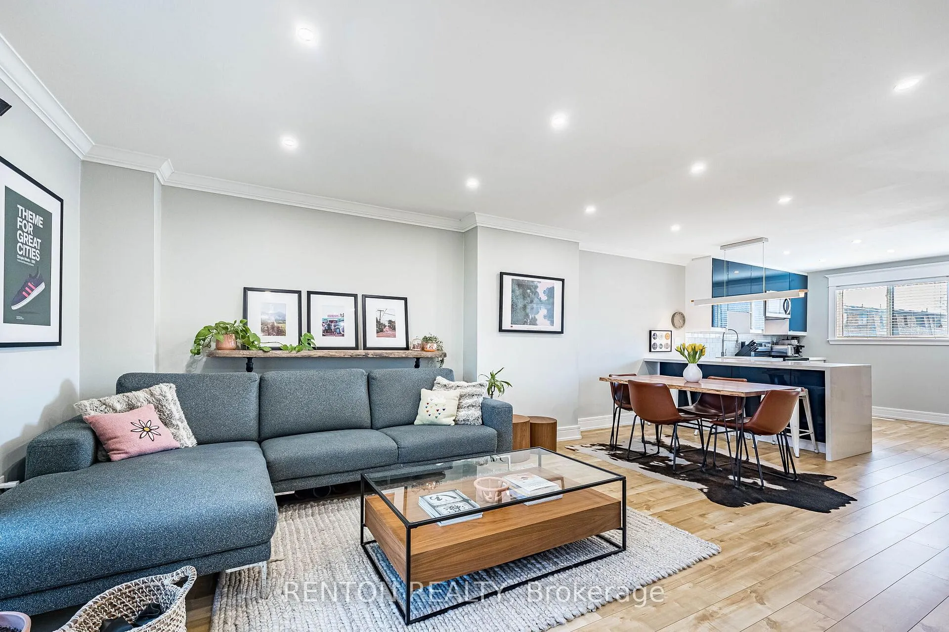 Photo 18 of Unit 6, 1536 Sixth Line, Oakville, College Park — HOMEH