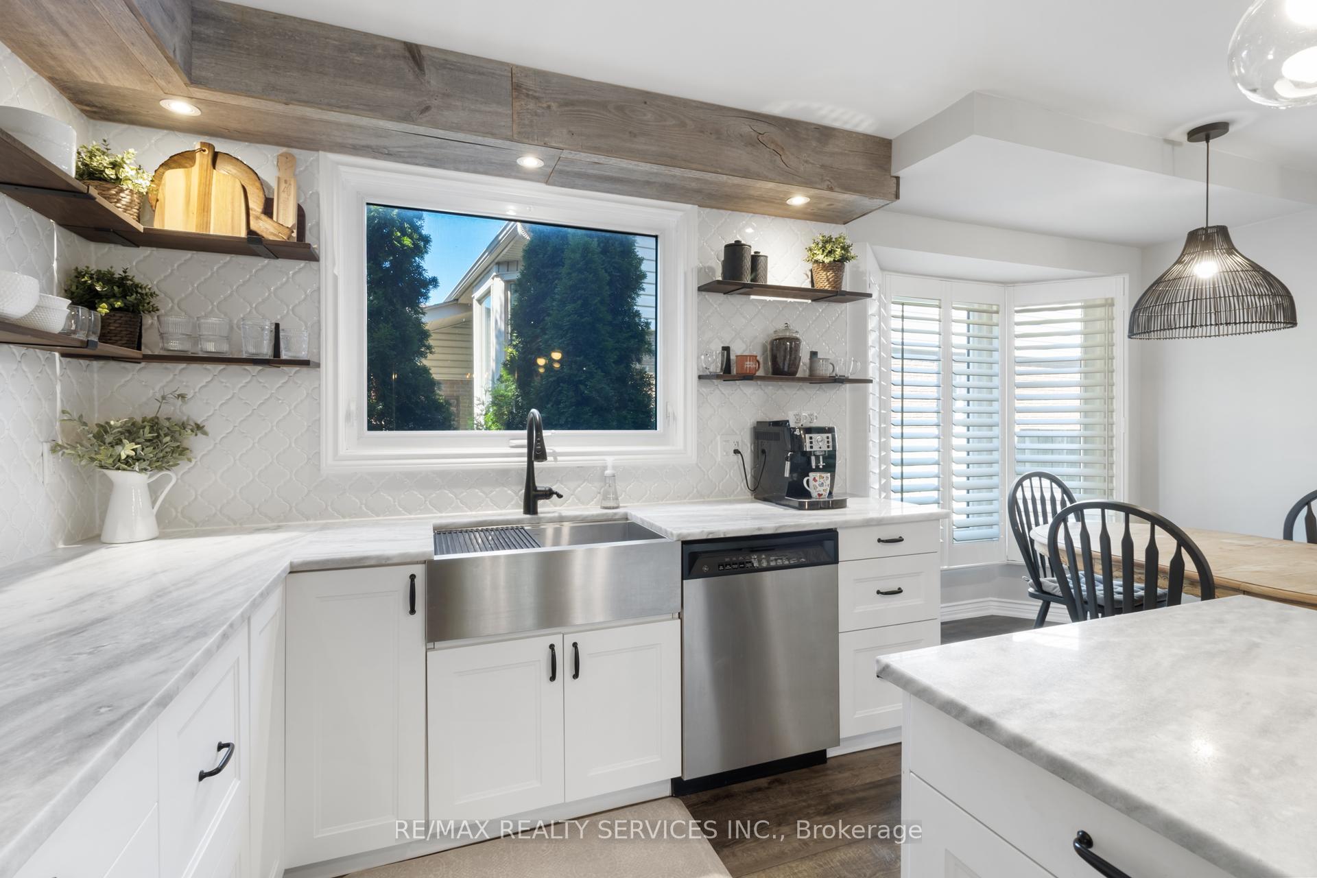 Photo 13 of 54 Audubon Street N, Hamilton, Stoney Creek Mountain — HOMEH