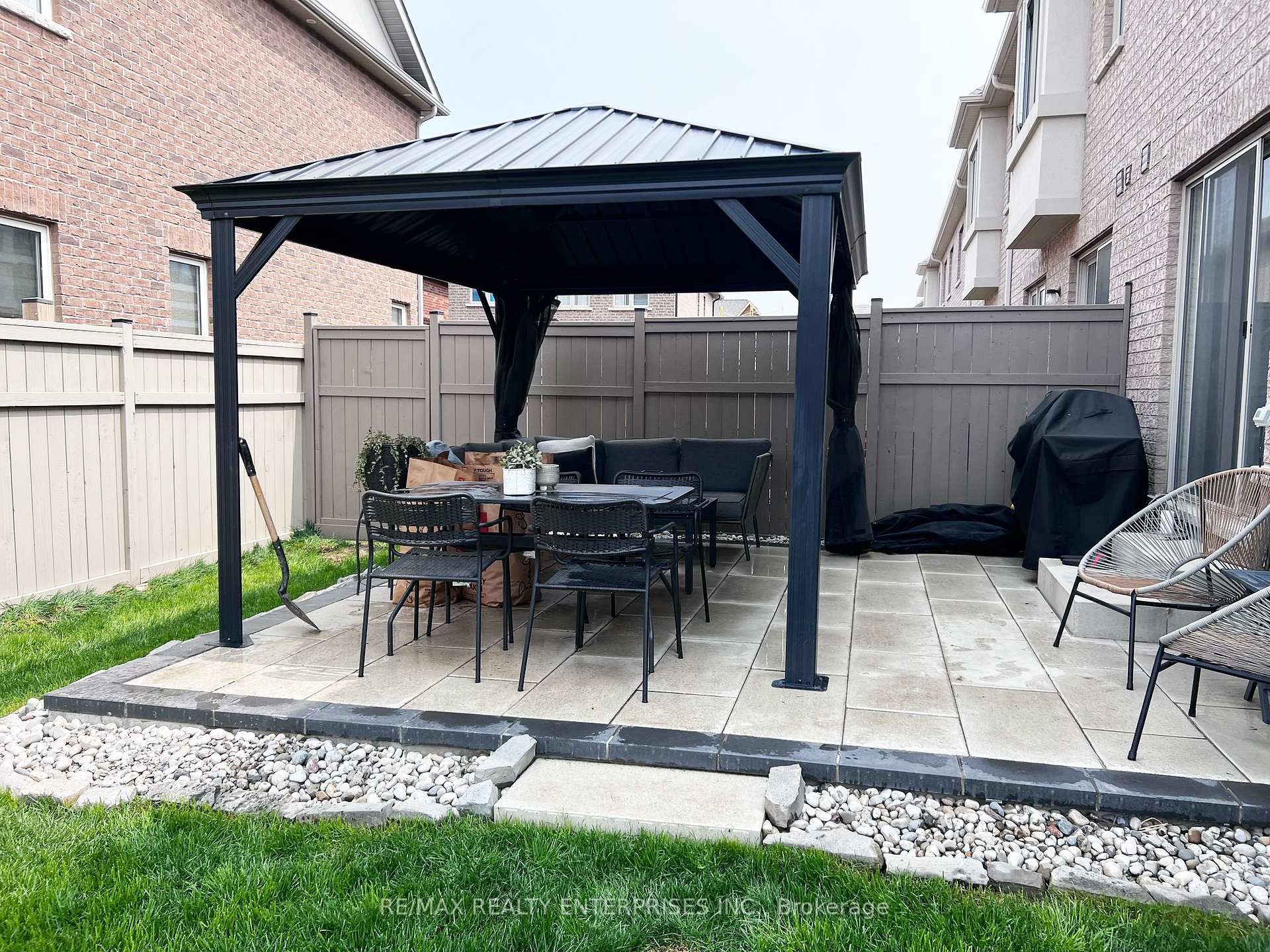 Photo 4 of 3127 Lula Road, Burlington, Alton — HOMEH