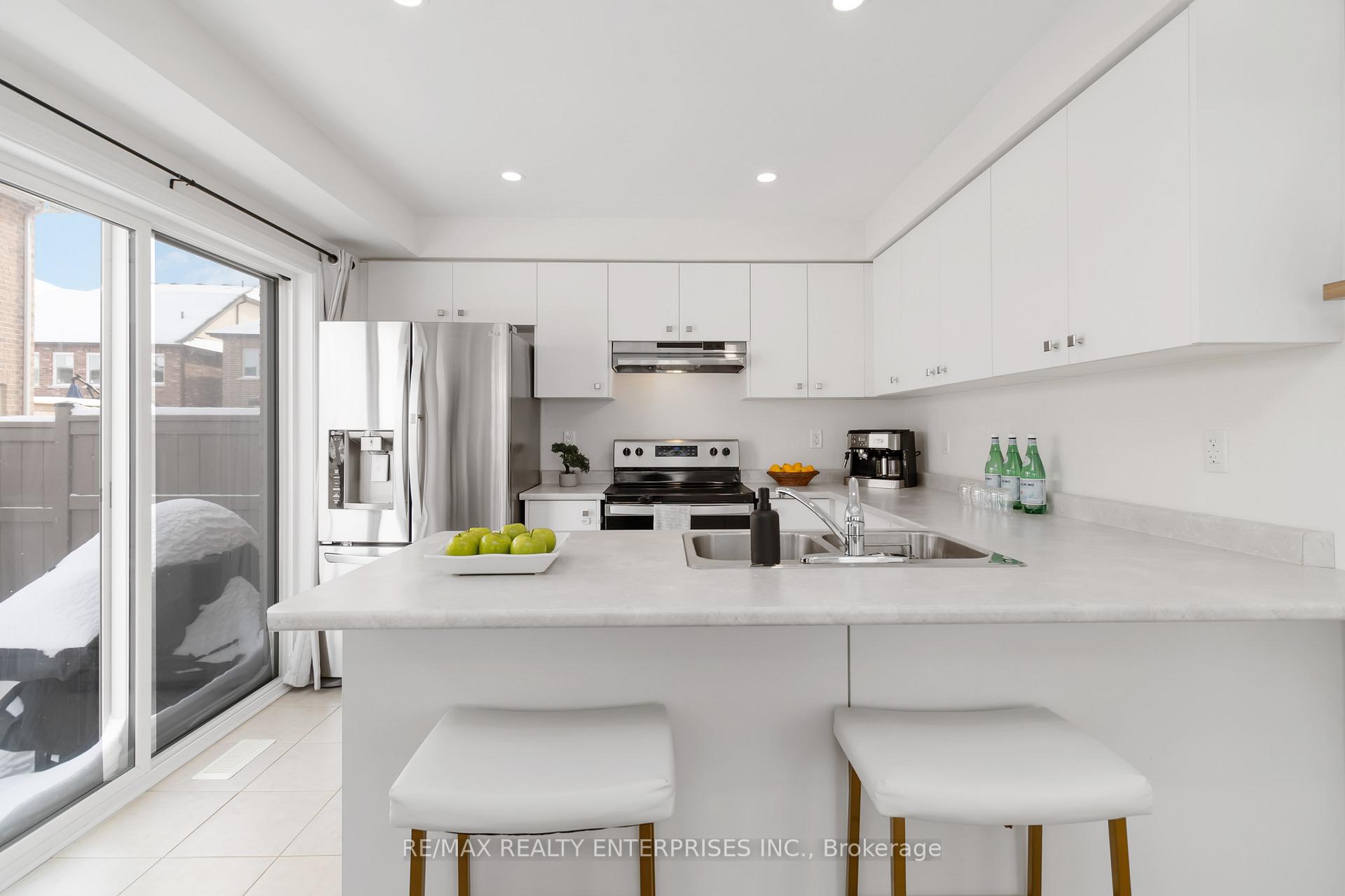 Photo 12 of 3127 Lula Road, Burlington, Alton — HOMEH