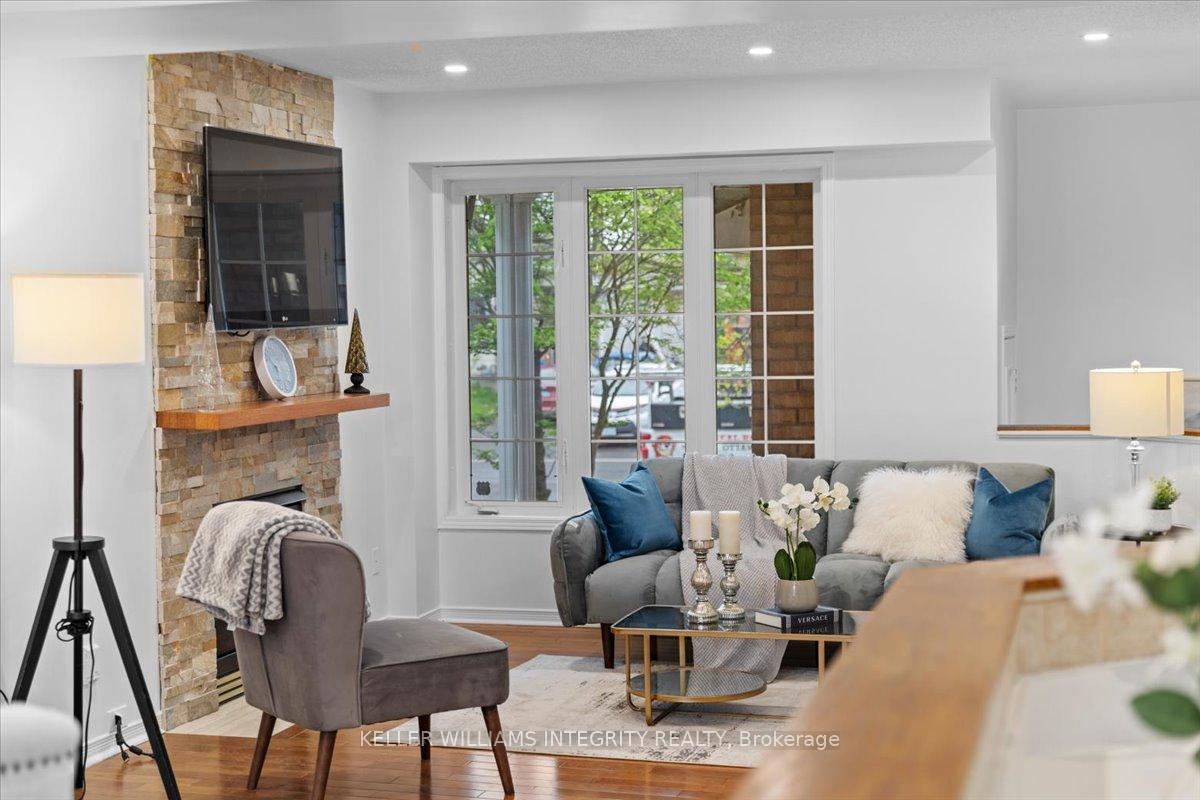 Photo 12 of 1221 Clyde Avenue, Ottawa, Central Park — HOMEH