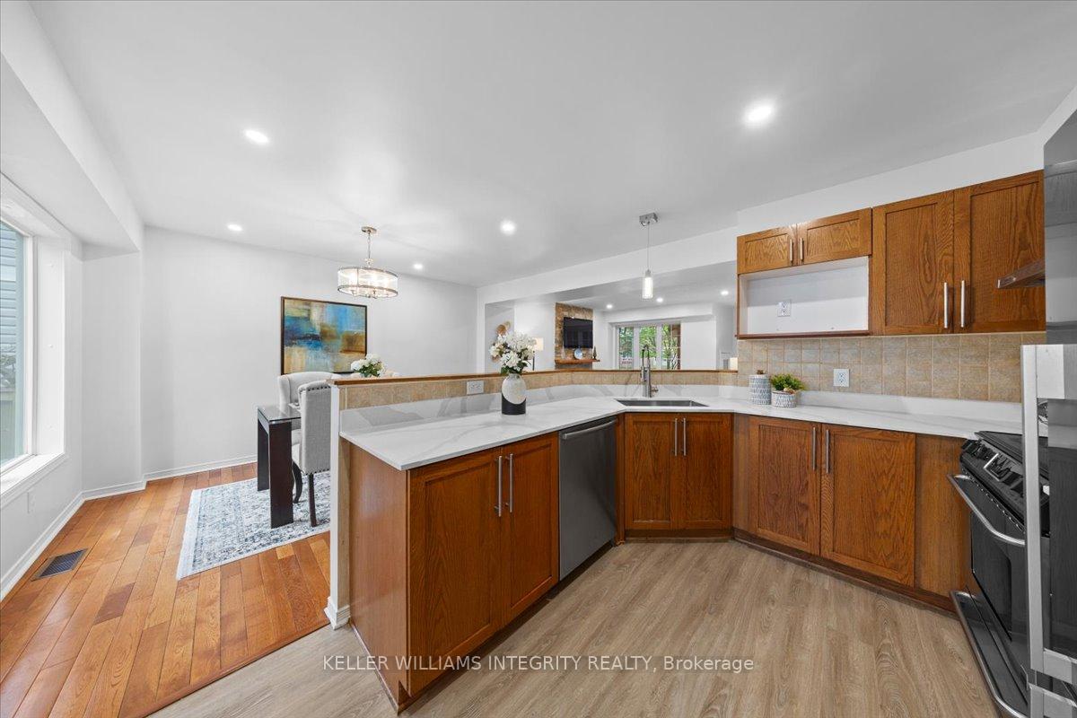 Photo 14 of 1221 Clyde Avenue, Ottawa, Central Park — HOMEH