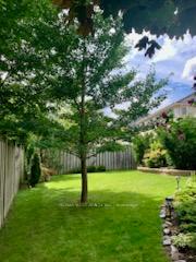 Photo 21 of 63 Empire Drive, Barrie, Innis-Shore — HOMEH