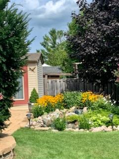 Photo 24 of 63 Empire Drive, Barrie, Innis-Shore — HOMEH