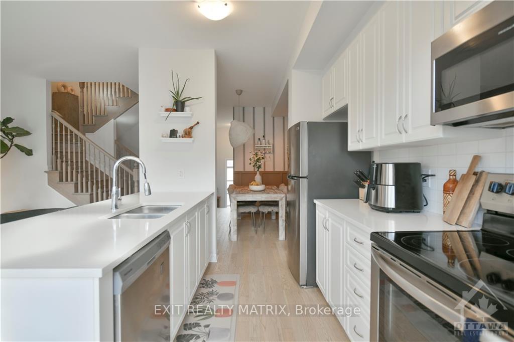 Photo 8 of 752 Cashmere Terrace N, Ottawa, Barrhaven - Heritage Park — HOMEH