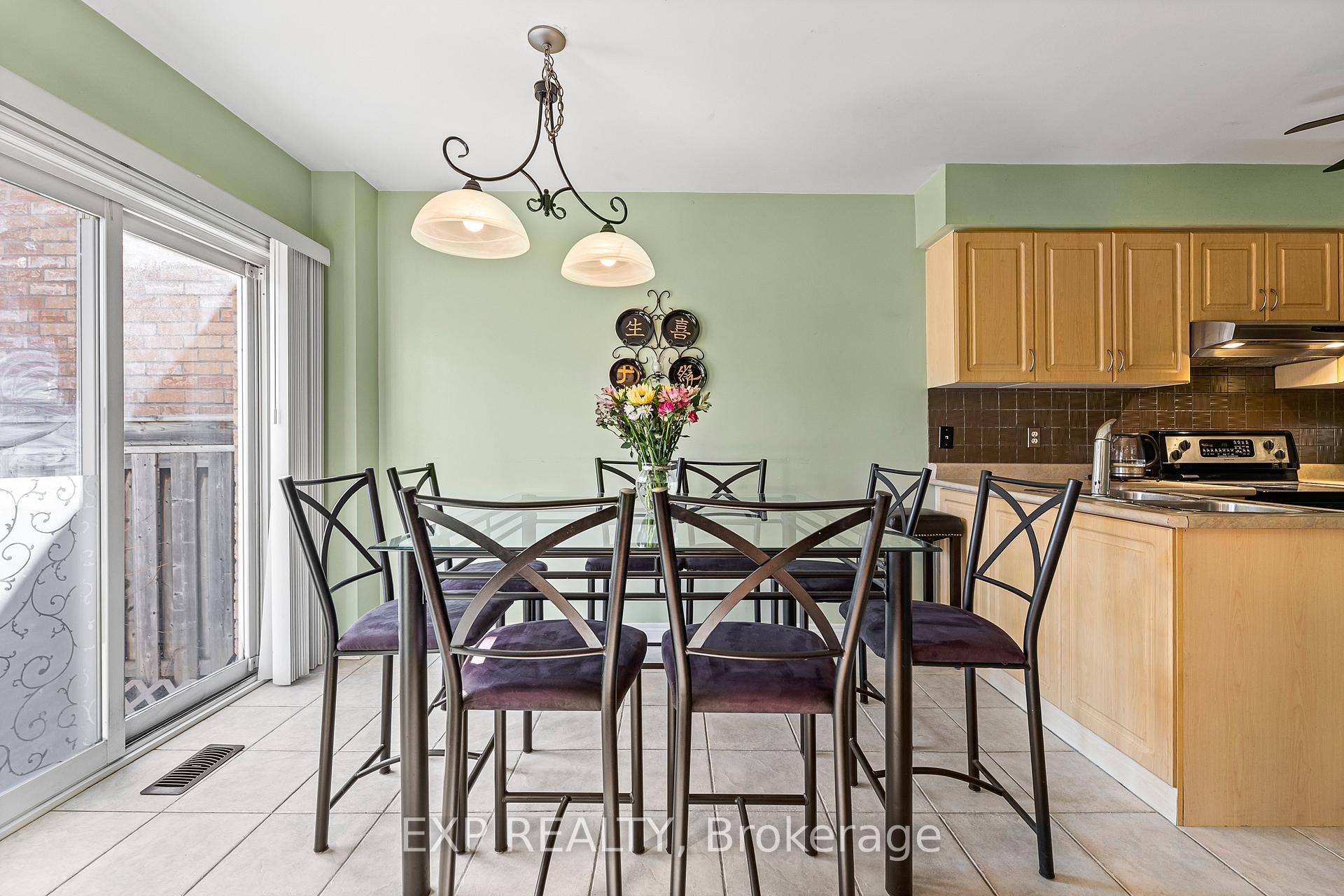 Photo 7 of 116 Casabel Drive, Vaughan, Vellore Village — HOMEH