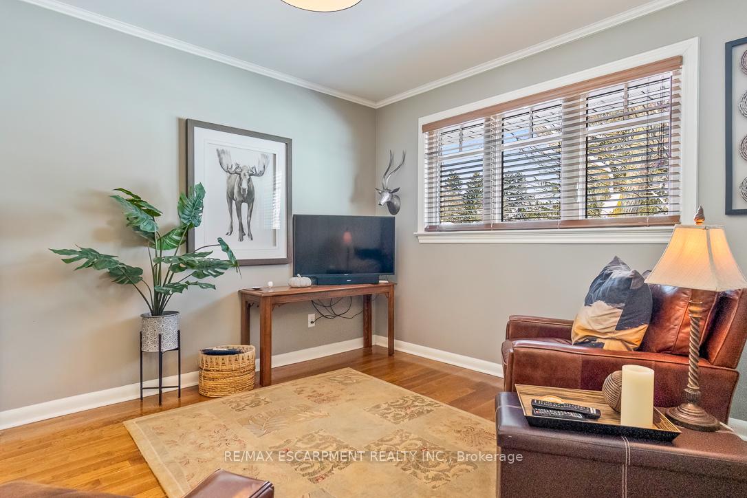 Photo 16 of 686 Holt Drive, Burlington, LaSalle — HOMEH