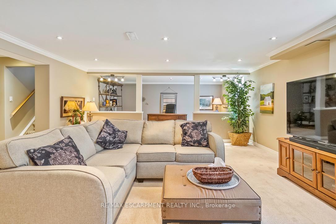 Photo 25 of 686 Holt Drive, Burlington, LaSalle — HOMEH