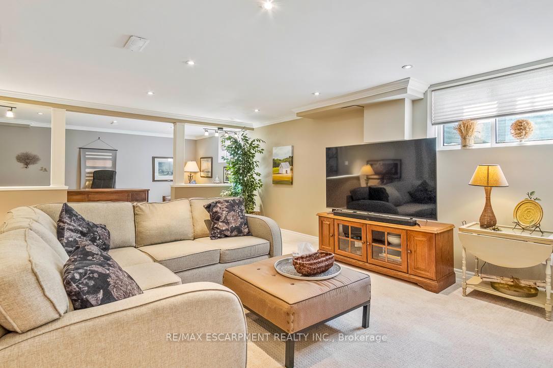 Photo 26 of 686 Holt Drive, Burlington, LaSalle — HOMEH