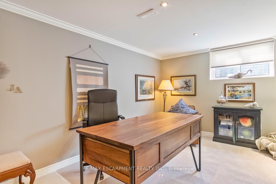 Photo 28 of 686 Holt Drive, Burlington, LaSalle — HOMEH