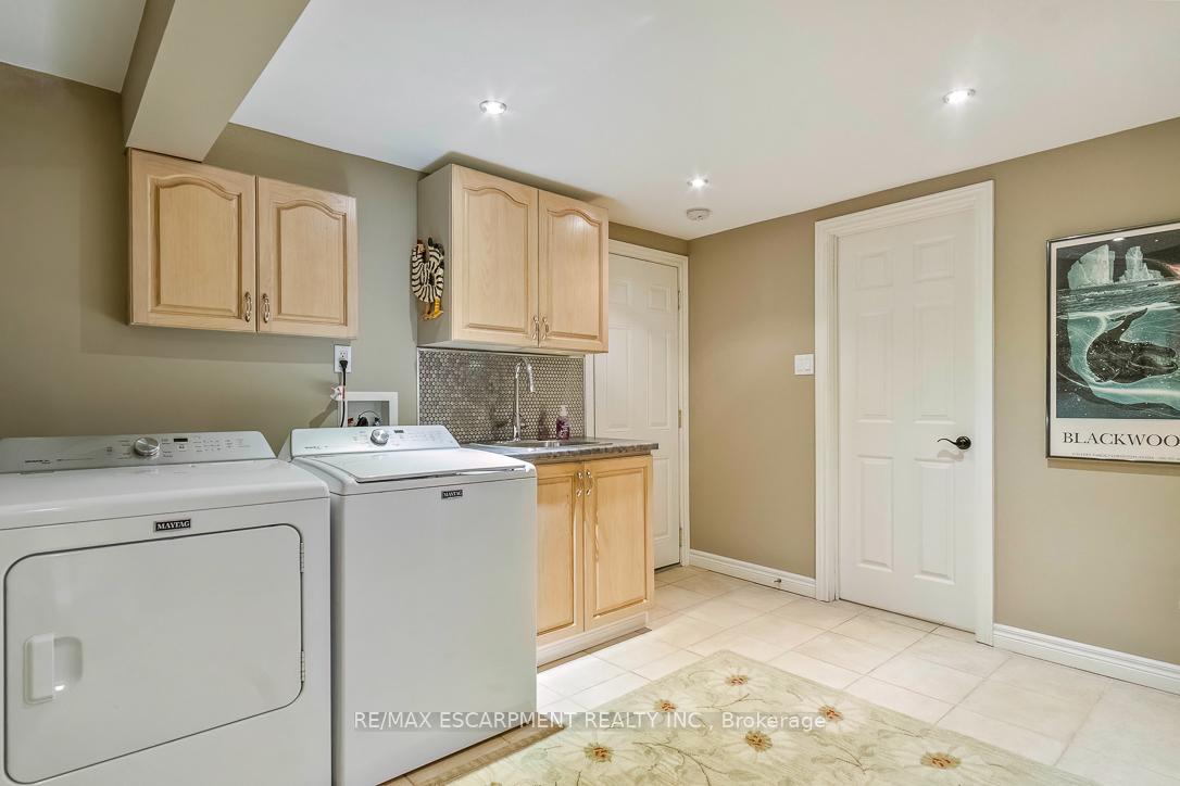 Photo 30 of 686 Holt Drive, Burlington, LaSalle — HOMEH