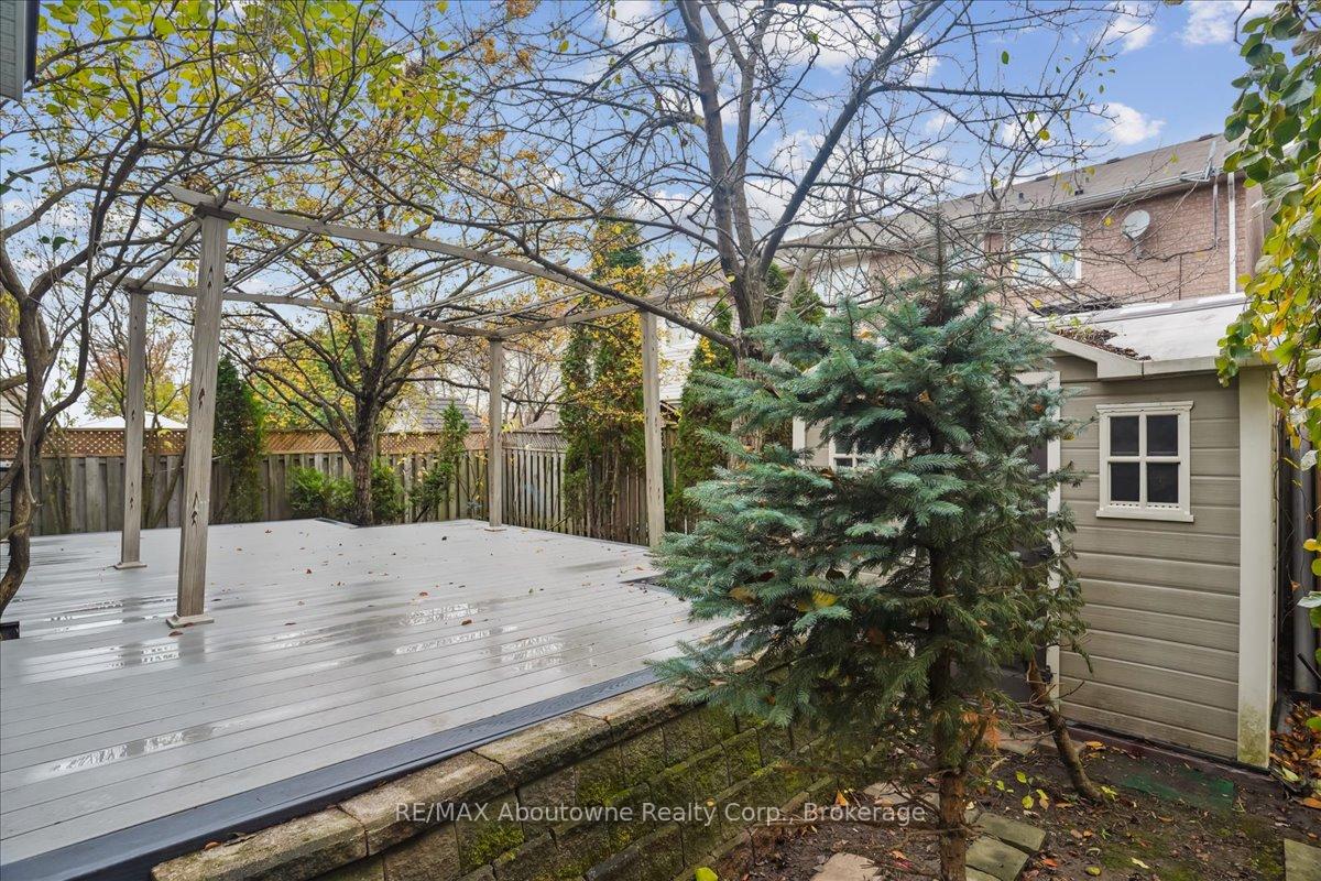 Photo 40 of 5021 Bunton Crescent, Burlington, Orchard — HOMEH