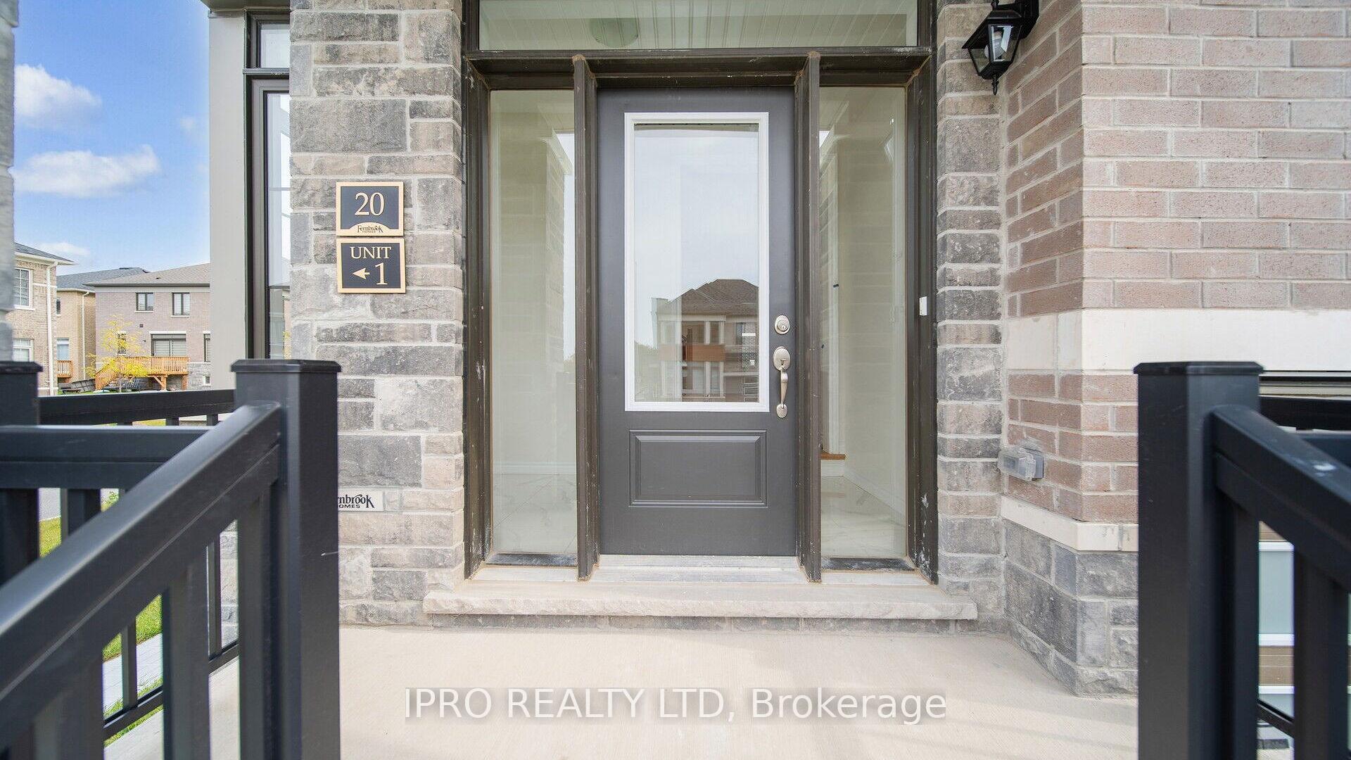 Photo 5 of 20 Ludlow Drive, Barrie, Rural Barrie Southeast — HOMEH