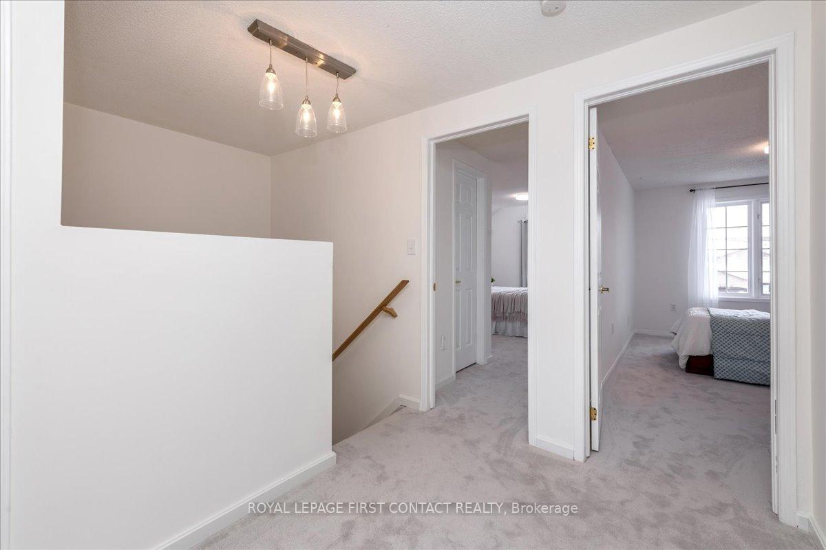 Photo 16 of 6 Caribou Court, Barrie, Holly — HOMEH