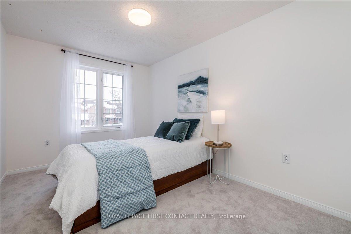 Photo 20 of 6 Caribou Court, Barrie, Holly — HOMEH