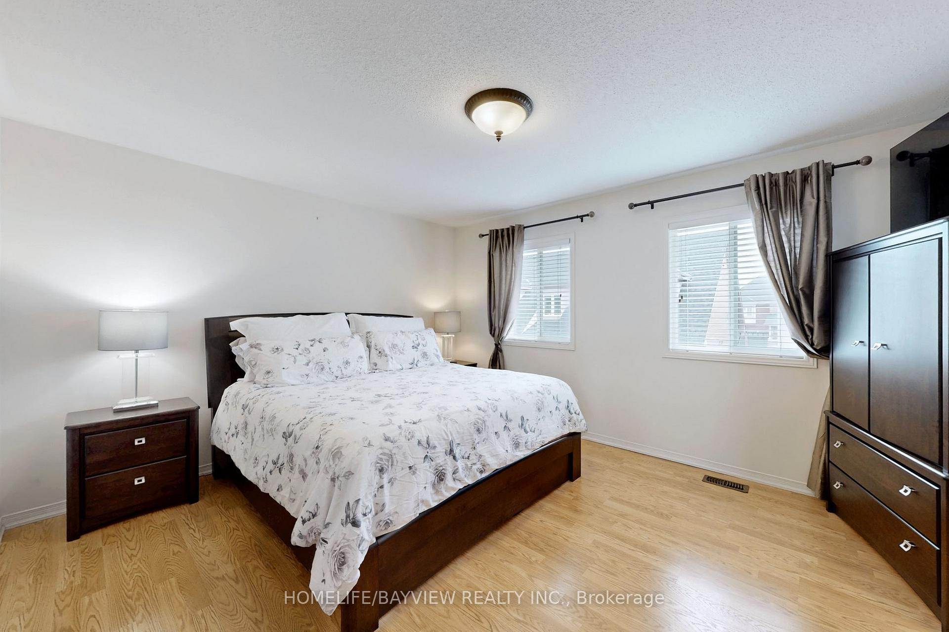 Photo 17 of 11 Rosario Drive, Vaughan, Vellore Village — HOMEH