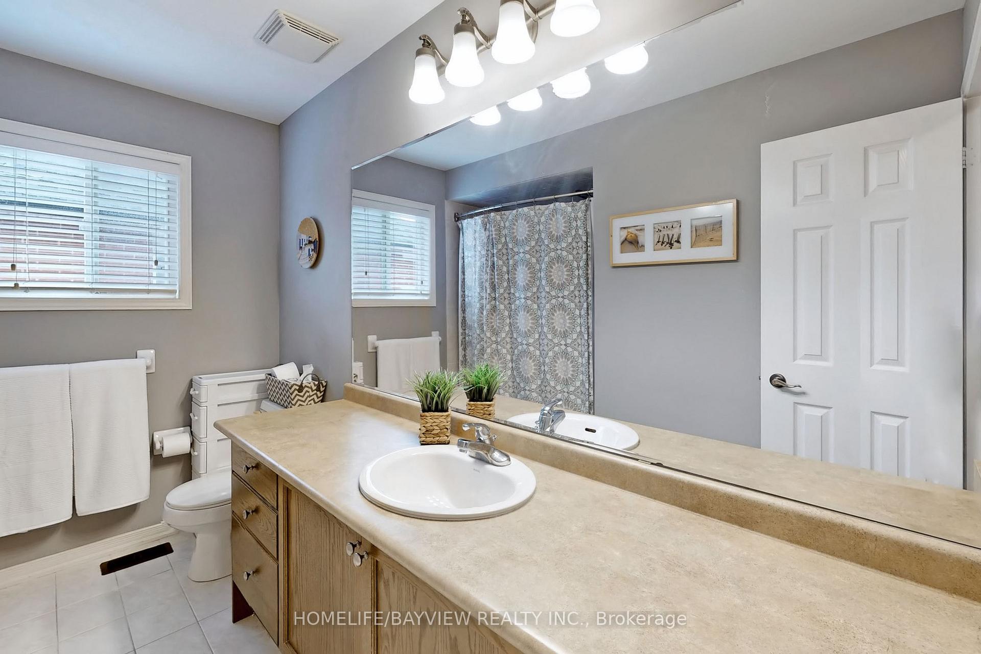 Photo 22 of 11 Rosario Drive, Vaughan, Vellore Village — HOMEH