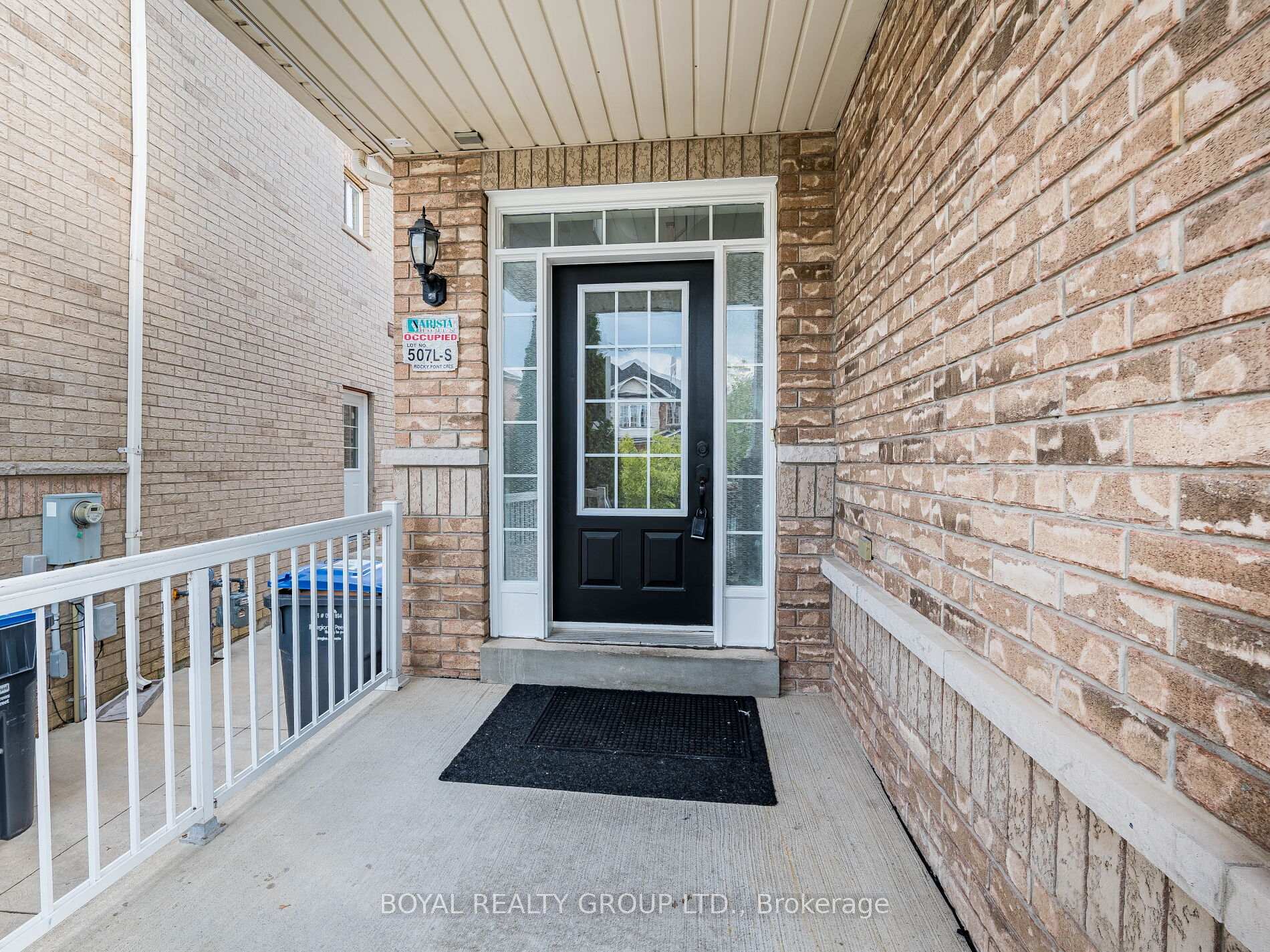 Photo 4 of 128 Rocky Point Crescent, Brampton, Madoc — HOMEH