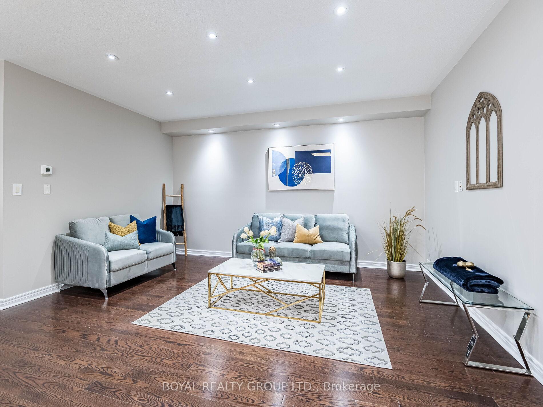 Photo 5 of 128 Rocky Point Crescent, Brampton, Madoc — HOMEH