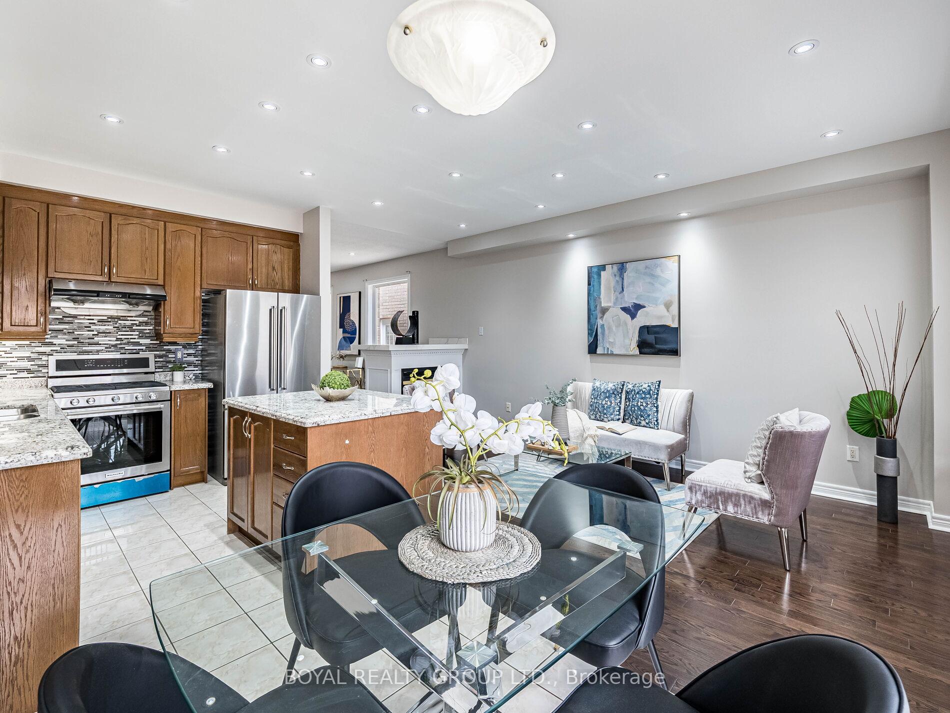 Photo 13 of 128 Rocky Point Crescent, Brampton, Madoc — HOMEH