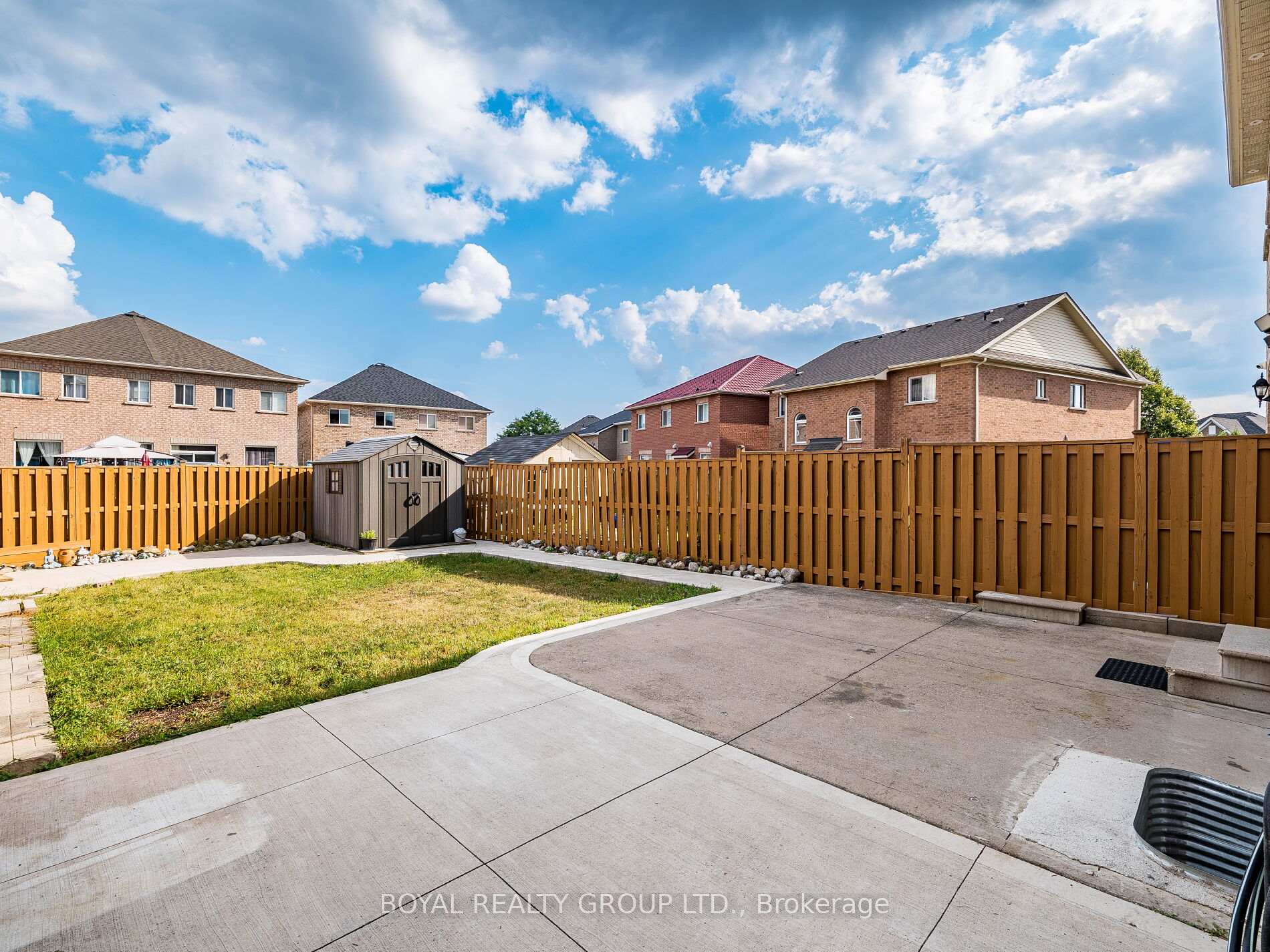 Photo 26 of 128 Rocky Point Crescent, Brampton, Madoc — HOMEH
