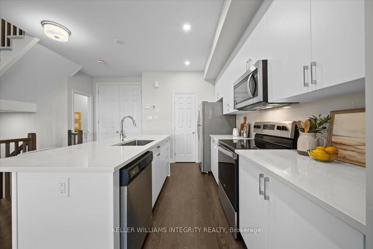 Photo 9 of 281 Pastel Way, Ottawa, Barrhaven - Half Moon Bay — HOMEH