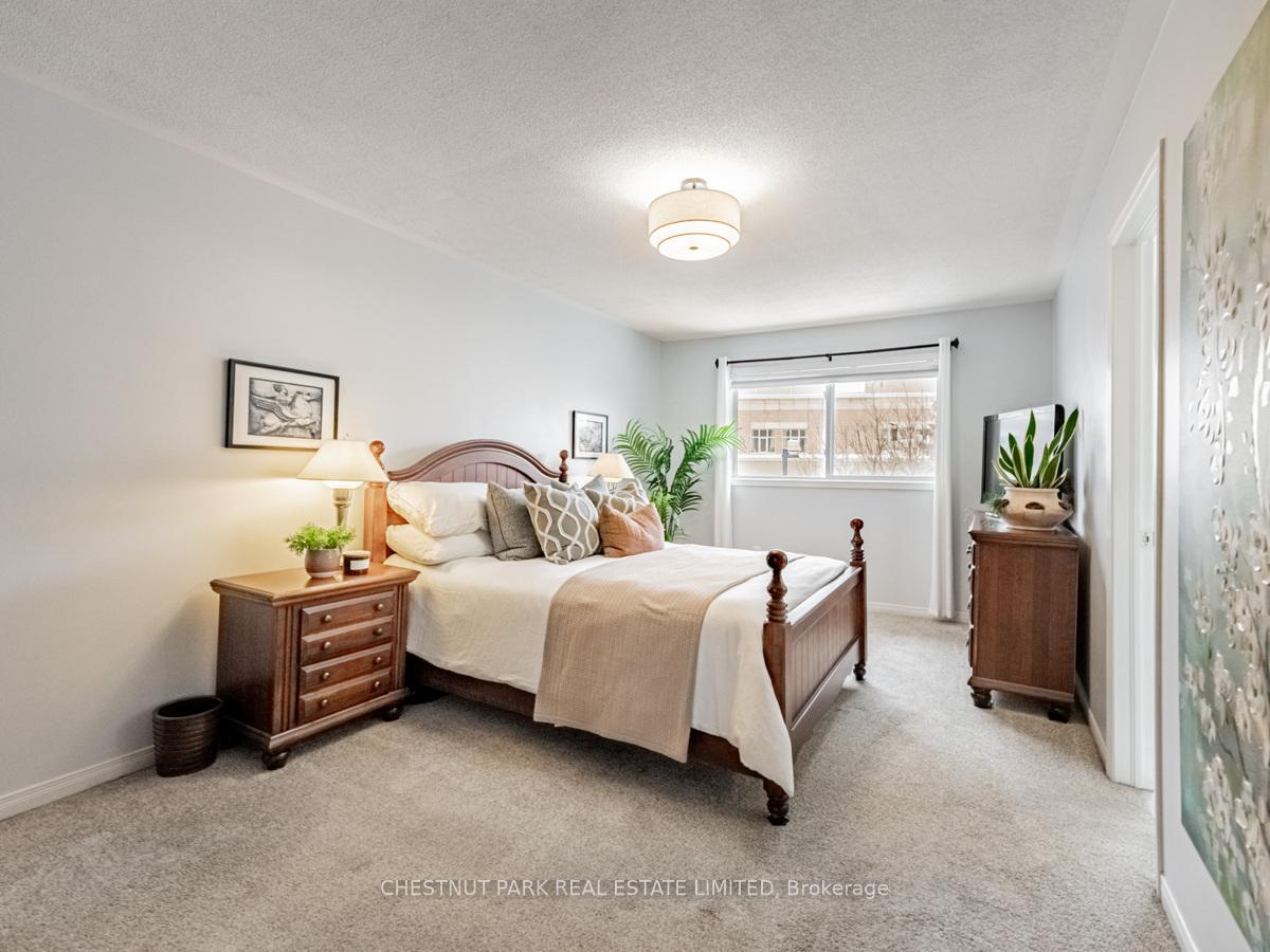 Photo 16 of 5195 Thornburn Drive, Burlington, Uptown — HOMEH
