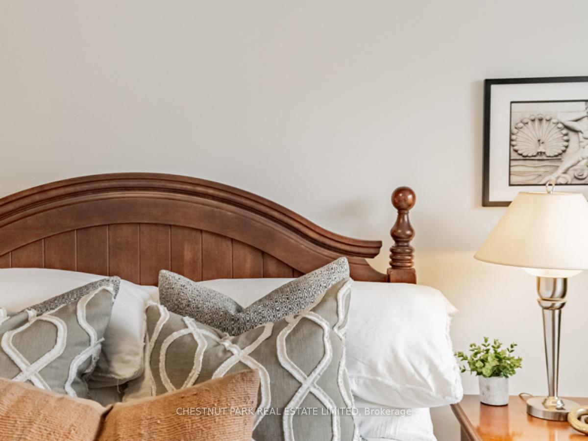 Photo 19 of 5195 Thornburn Drive, Burlington, Uptown — HOMEH