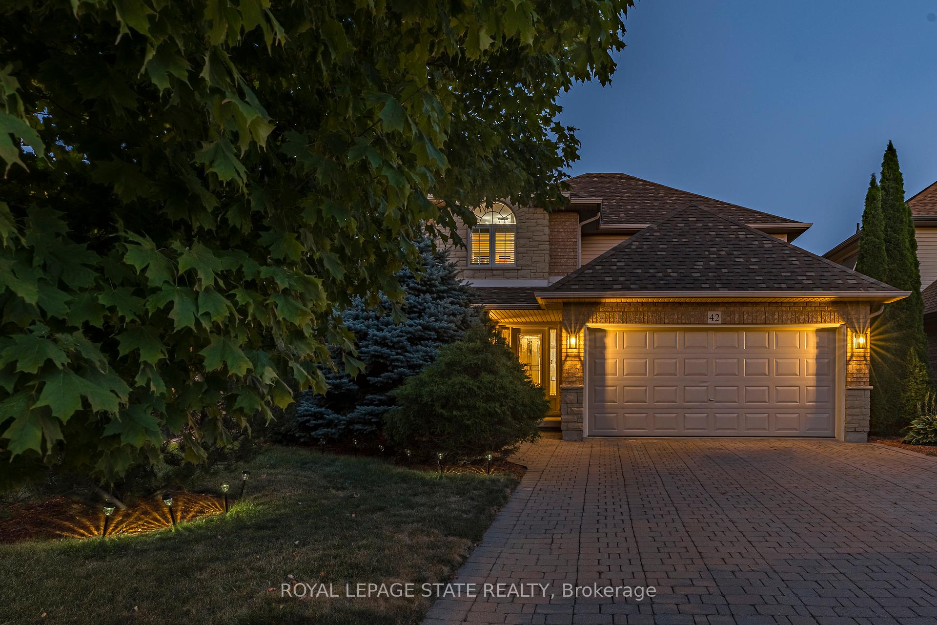 Front of 42 Archer Way