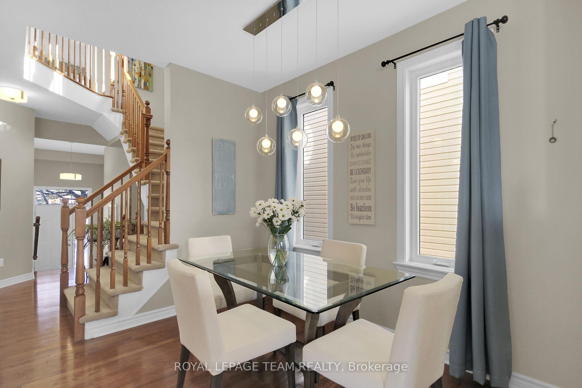 Photo 13 of 209 Harthill Way, Ottawa, Barrhaven - Heritage Park — HOMEH