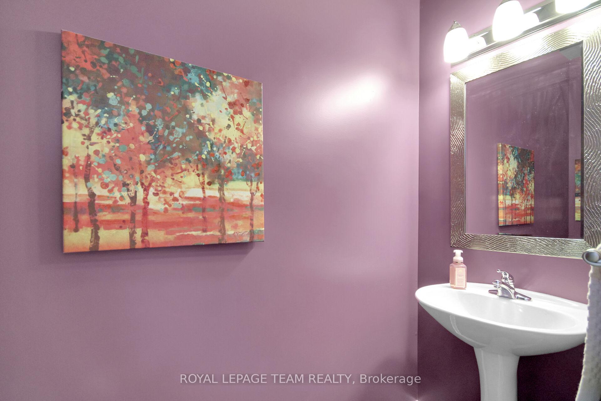 Photo 17 of 209 Harthill Way, Ottawa, Barrhaven - Heritage Park — HOMEH