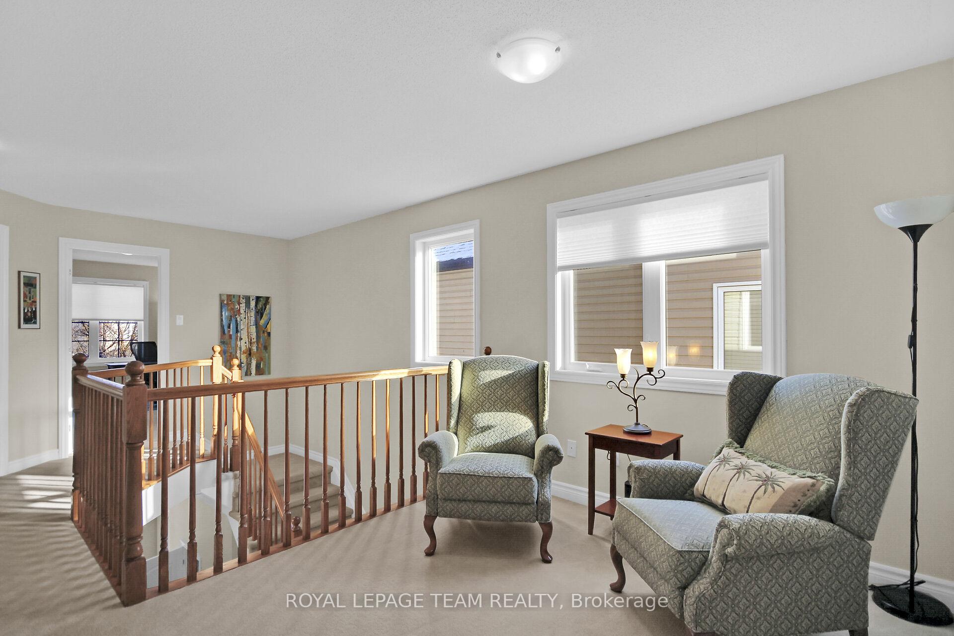 Photo 18 of 209 Harthill Way, Ottawa, Barrhaven - Heritage Park — HOMEH