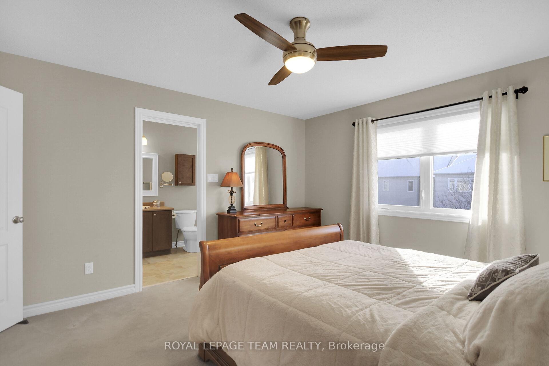 Photo 20 of 209 Harthill Way, Ottawa, Barrhaven - Heritage Park — HOMEH