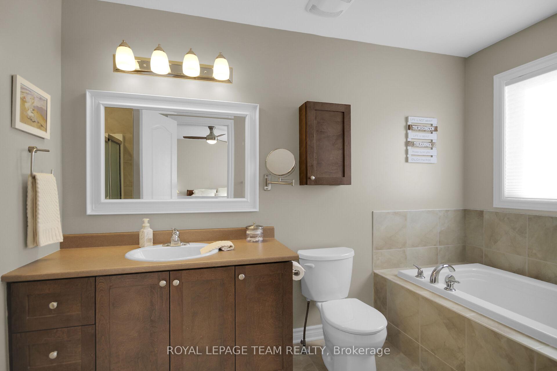 Photo 21 of 209 Harthill Way, Ottawa, Barrhaven - Heritage Park — HOMEH