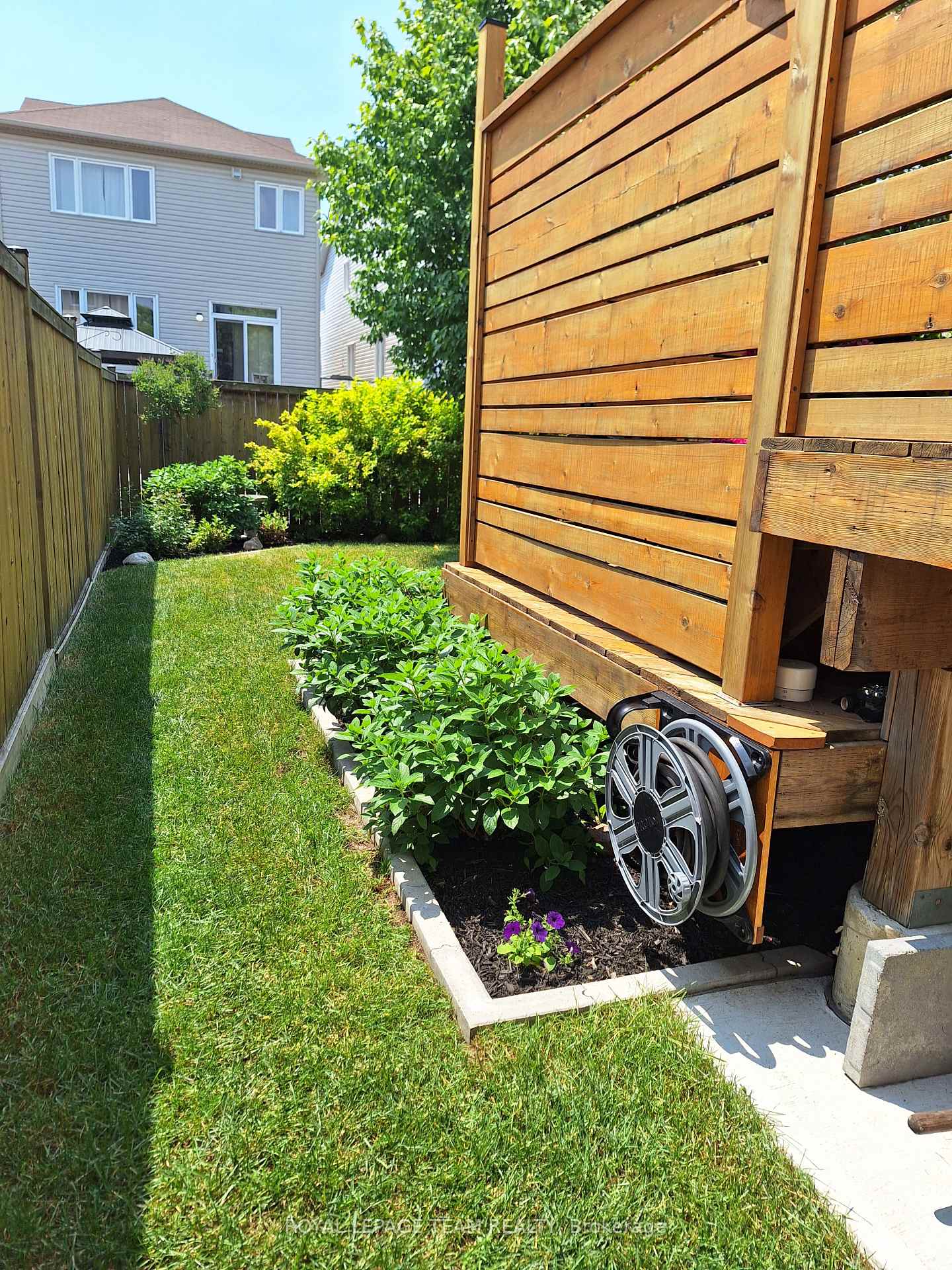 Photo 34 of 209 Harthill Way, Ottawa, Barrhaven - Heritage Park — HOMEH