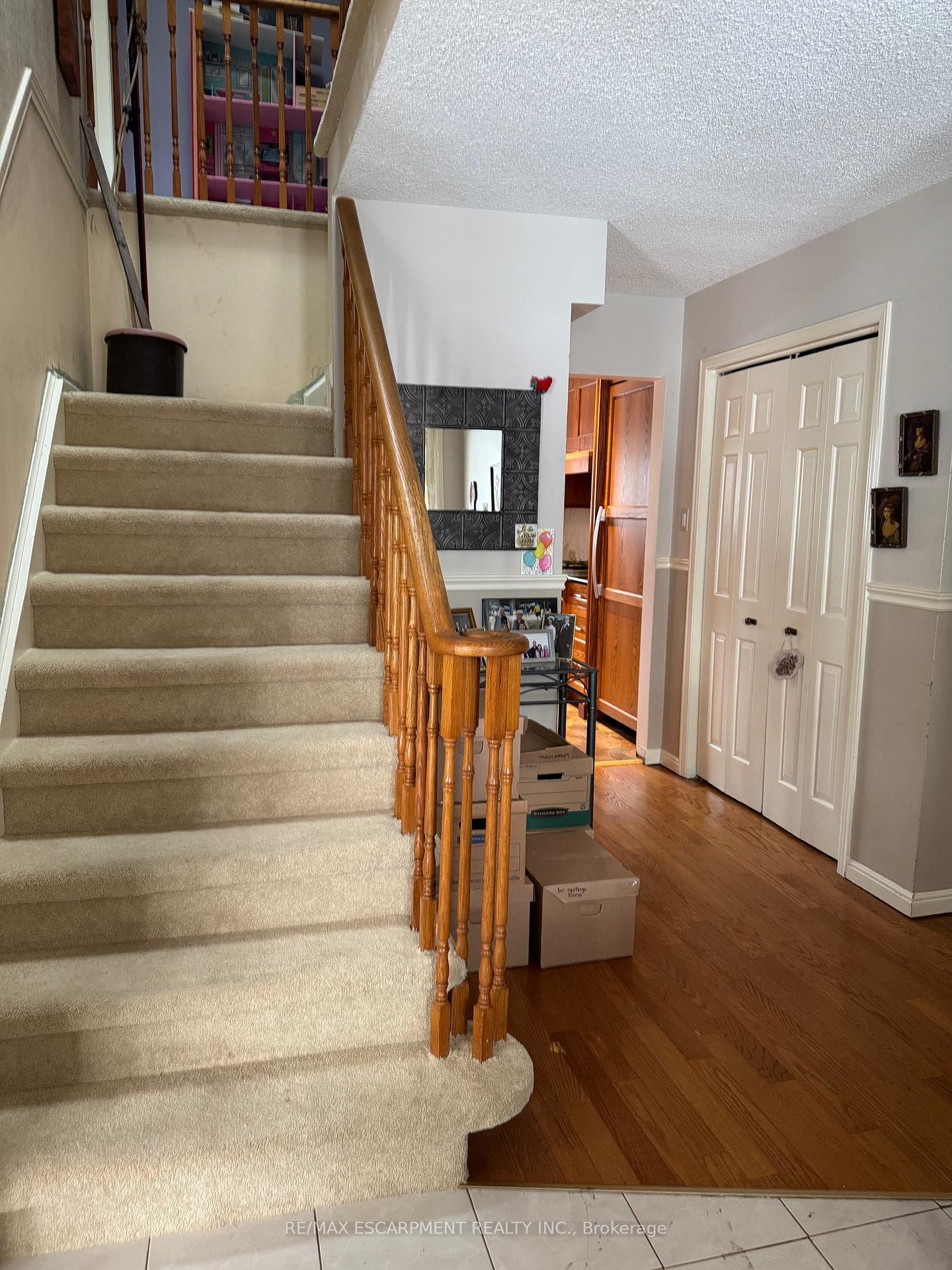 Photo 8 of 313 Appleby Line, Burlington, Appleby — HOMEH
