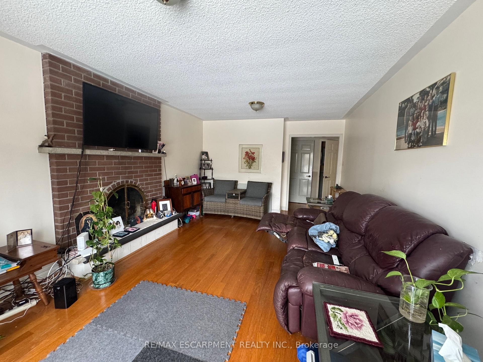 Photo 16 of 313 Appleby Line, Burlington, Appleby — HOMEH