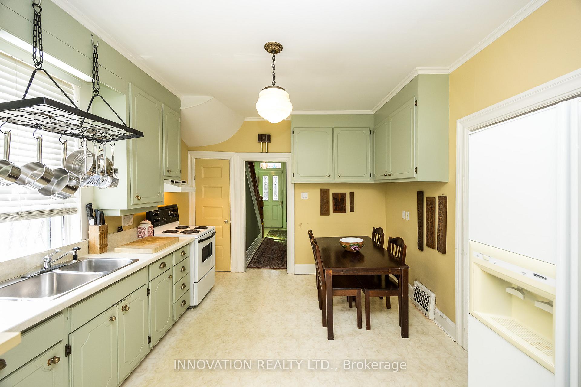 Photo 19 of 259 Kirchoffer Avenue, Ottawa, Westboro West — HOMEH
