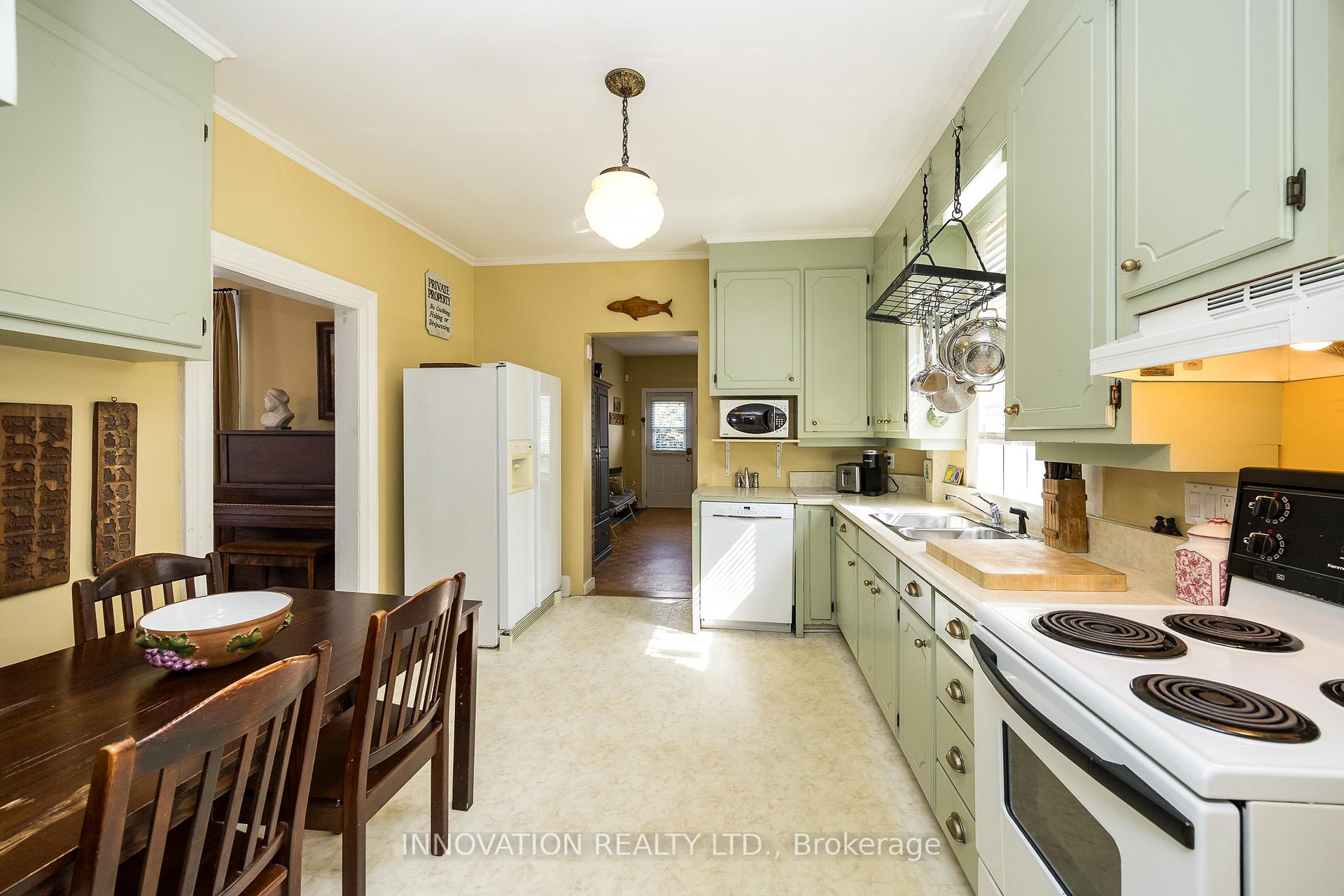 Photo 21 of 259 Kirchoffer Avenue, Ottawa, Westboro West — HOMEH